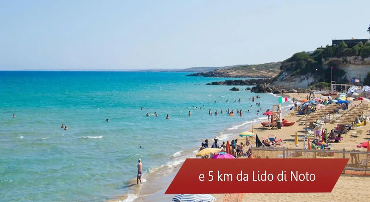 Cataldi's Rooms Noto Italia